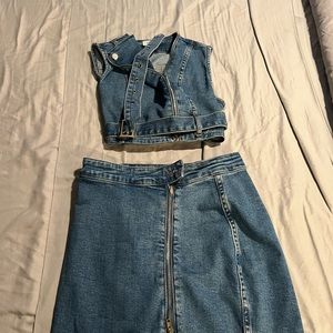 Oh Polly Two Piece Denim Skirt Set - US 4